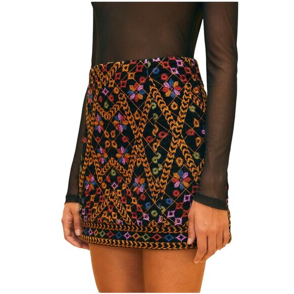 Anthropologie Farm Rio Embroidered Corduroy Mini Skirt Size Small - Picture 1 of 14